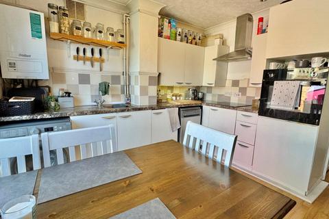 2 bedroom end of terrace house for sale, Edward Road, Kent CT19