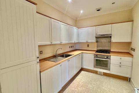 2 bedroom apartment for sale, Earls Avenue, Kent CT20