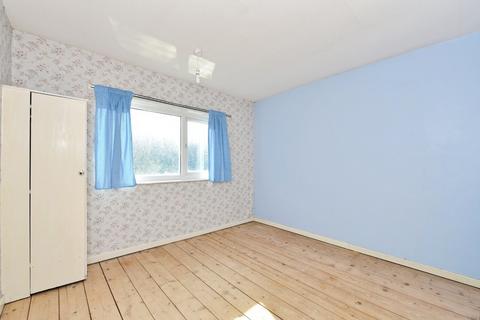 242 Halifax Road, Sheffield, S6 1AA