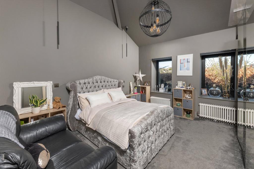 Ground Floor Bed 1