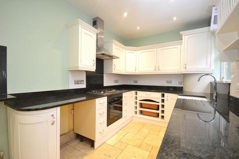 3 bedroom terraced house to rent, Abington Grove, Northampton NN1