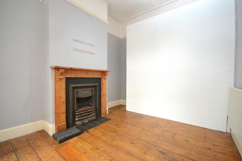 3 bedroom terraced house to rent, Abington Grove, Northampton NN1