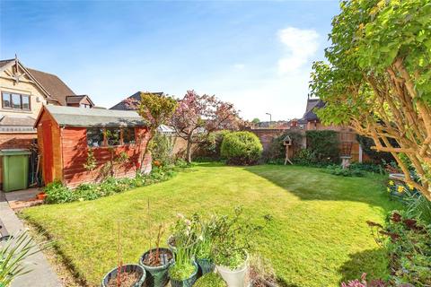 1 Fuchsia Close, Priorslee, Telford, TF2 9PG