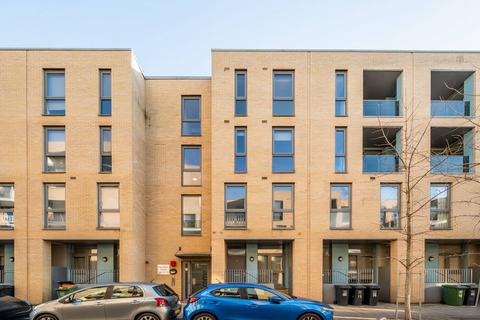 2 bedroom flat to rent, Batavia Road, New Cross, London, SE14