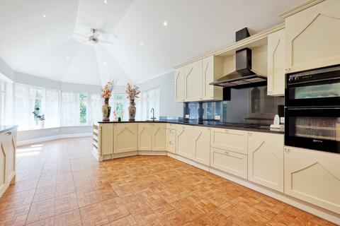 undefined, Daws Heath Road, Rayleigh, SS6