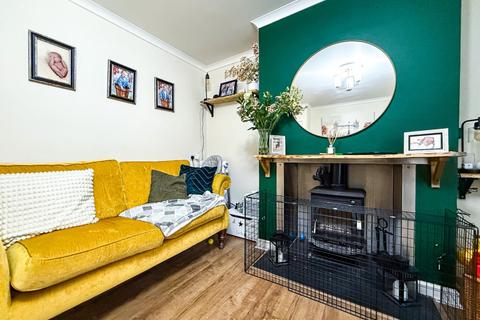 3 bedroom terraced house for sale, Berrydale Avenue, Bridgwater, Somerset, TA6 3QU