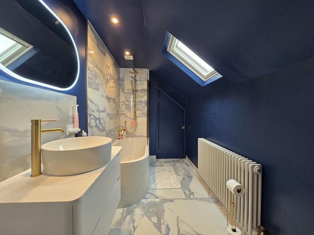 Bathroom 2