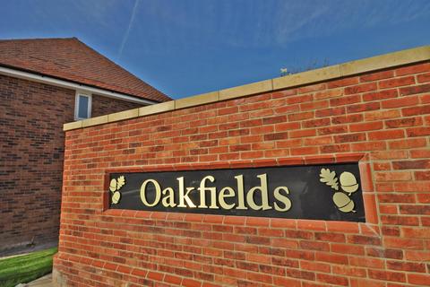3 bedroom detached house for sale, Oakfields, Hailsham
