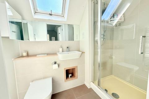 30 Martin Drive, Stone, Dartford, DA2 6BF