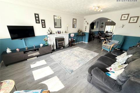 3 bedroom detached house for sale, Burnbake Road, Verwood, BH31
