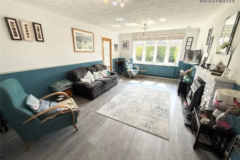 3 bedroom detached house for sale, Burnbake Road, Verwood, BH31