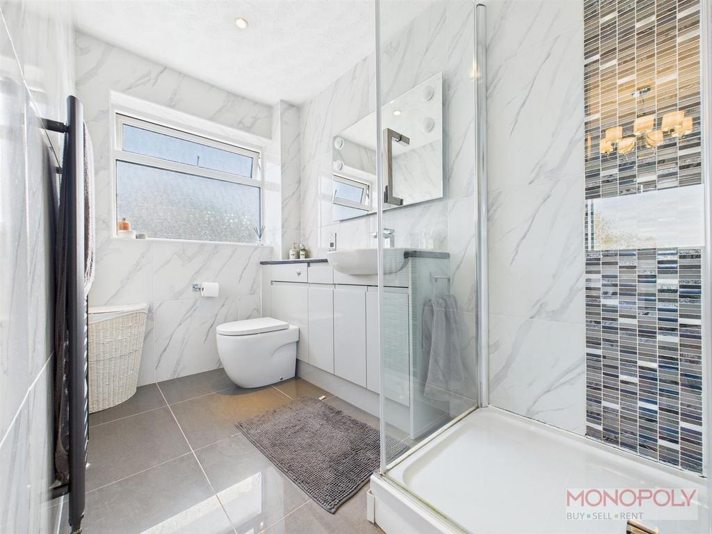 CAM04439 G0-PR0016-STILL023.jpg