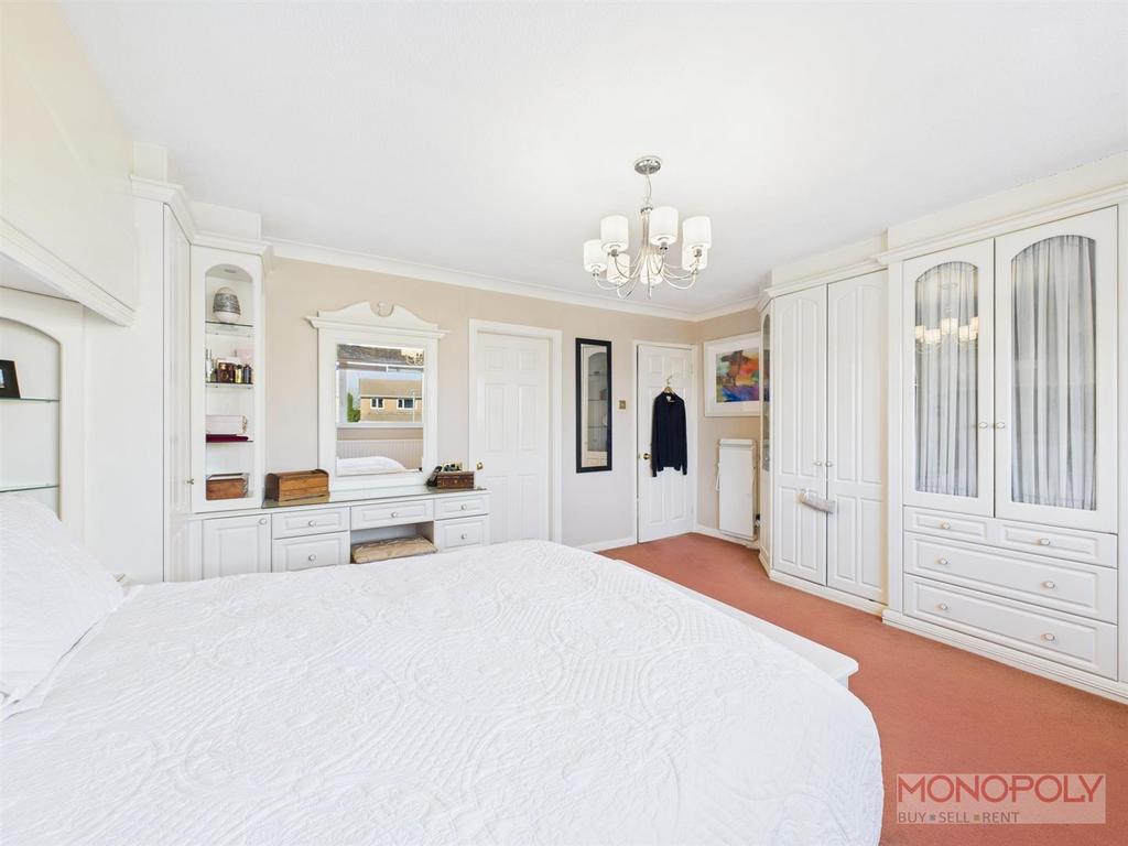 CAM04439 G0-PR0016-STILL021.jpg