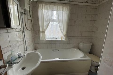 3 bedroom flat for sale, Beattie Street, South Shields