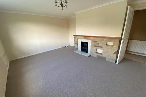 3 bedroom semi-detached house to rent, Lansdowne Road, Brimington, Chesterfield, S43 1BG
