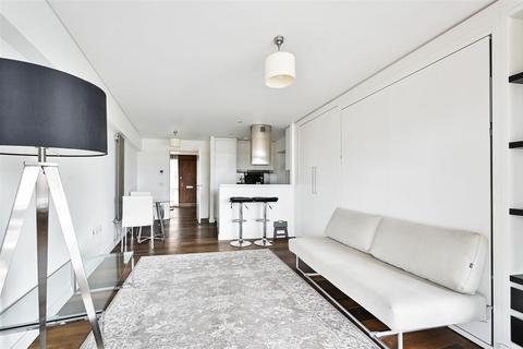 808 Frobisher Crescent, London, EC2Y 8HD