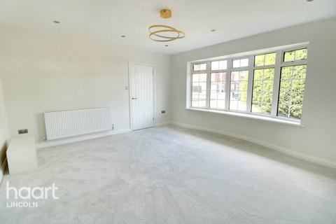 3 bedroom detached bungalow for sale, Malham Drive, Lincoln