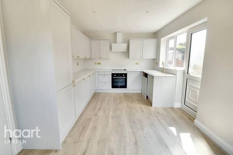 3 bedroom detached bungalow for sale, Malham Drive, Lincoln