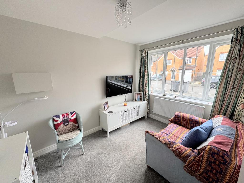 Second recption room ( converted garage)