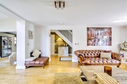 5 Astill Pine Close, Breaston, Derby, DE72 3BF