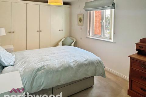 2 bedroom flat for sale, Madingley Court, Cambridge Road, Southport, PR9