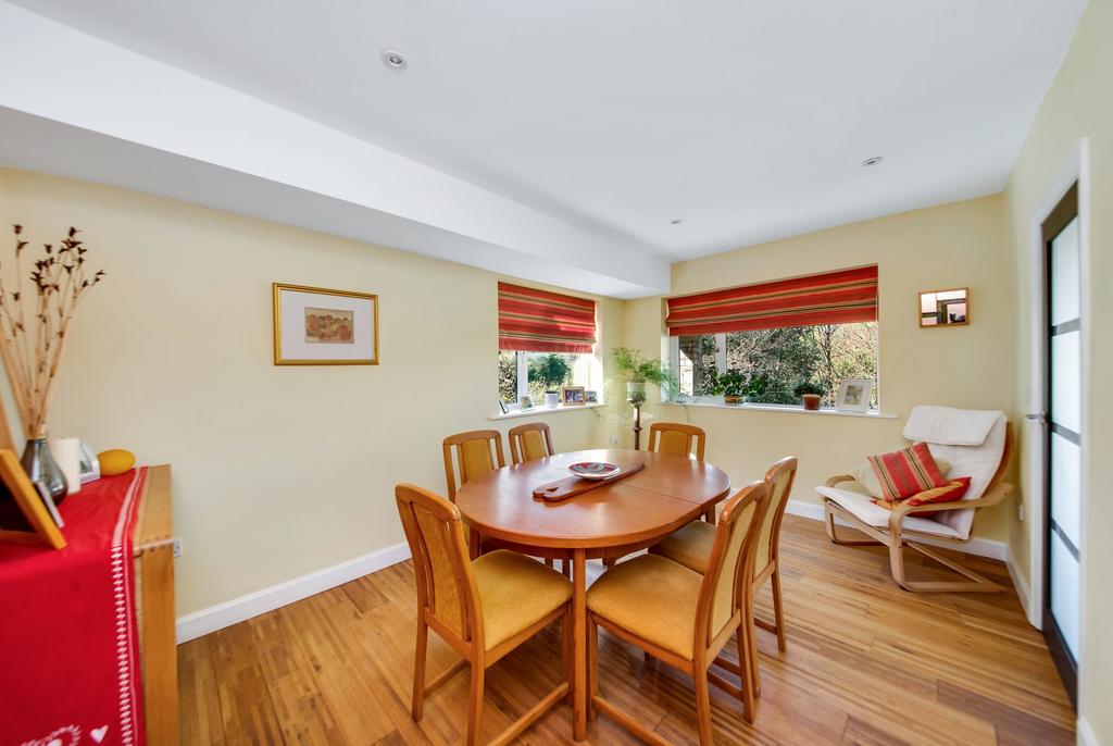 Formal dining room