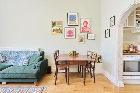 1 bedroom flat for sale, Southleigh Road, Clifton