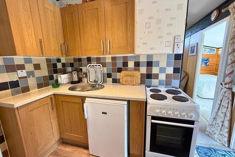 3 bedroom lodge for sale, Cenarth Newcastle Emlyn