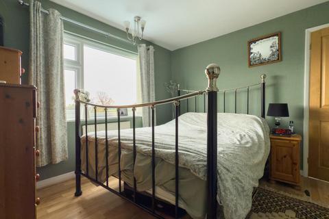 17 Carlton Close, Cheadle, Stoke-on-trent, ST10 1LB