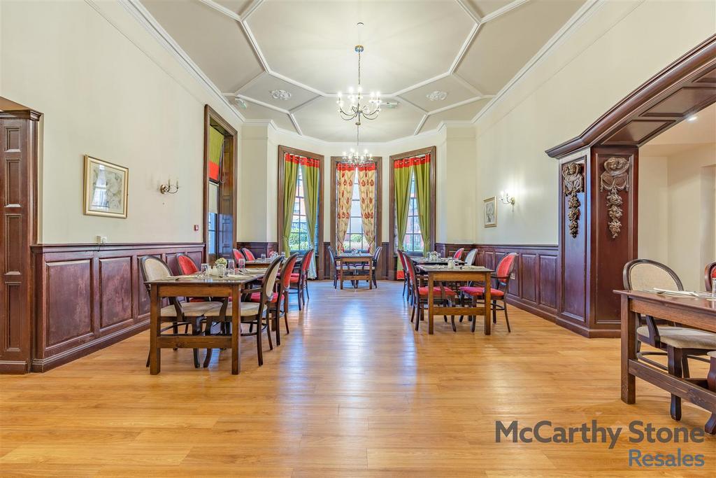 8643337-interior03.jpg