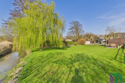 3 bedroom detached bungalow for sale, Shillington Road, Bedford MK45