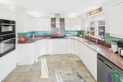3 bedroom detached bungalow for sale, Shillington Road, Bedford MK45