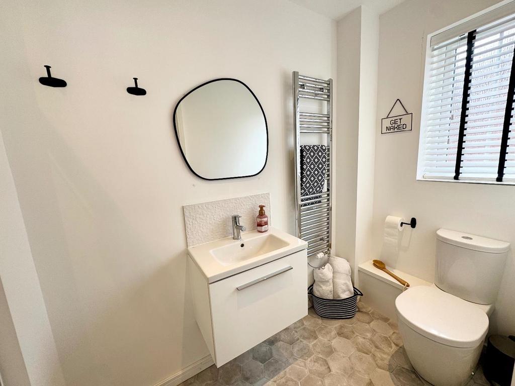 Ensuite