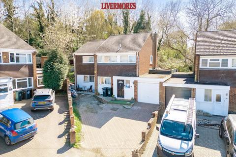 5 bedroom detached house for sale, Drudgeon Way, Bean, Dartford