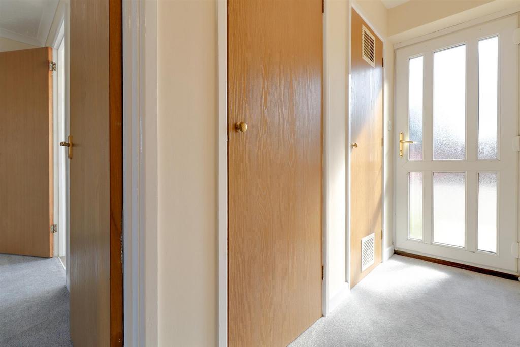 Hallway.jpg