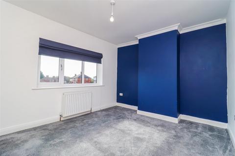 35 Coronation Street, Wrenthorpe, Wakefield, WF2 0HT