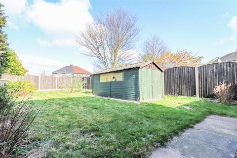 35 Coronation Street, Wrenthorpe, Wakefield, WF2 0HT