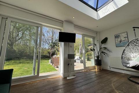 14 Burley Hill, Allestree, Derby, DE22 2ET
