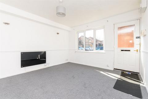 1 bedroom ground floor maisonette for sale, Damigos Road, Gravesend, Kent