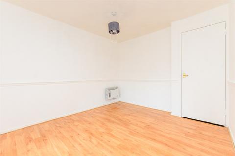 1 bedroom ground floor maisonette for sale, Damigos Road, Gravesend, Kent