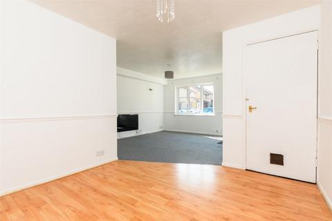 1 bedroom ground floor maisonette for sale, Damigos Road, Gravesend, Kent