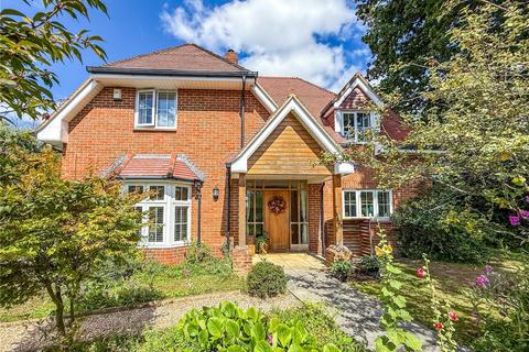 5 bedroom detached house for sale - Hurn Way, Christchurch, Dorset, BH23