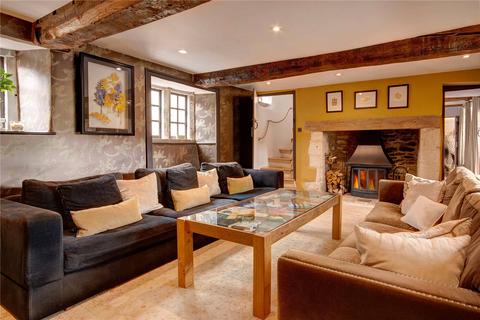 Walnut Tree Cottage Barton End, Horsley, Stroud, GL6 0QF