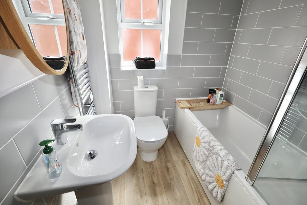 Family bathroom
