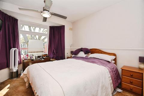 30 Buttfield Road, Hessle, HU13 0AS