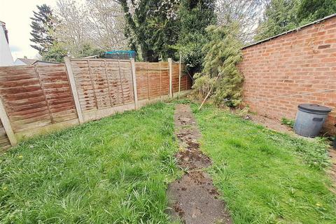 42 Greenvale Avenue, Birmingham, B26 3XL