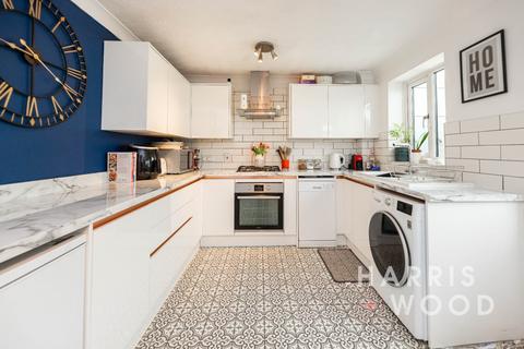 6 Devlin Road, Ipswich, IP8 3SF