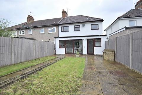4 bedroom end of terrace house to rent, Radcliffe Road, Oxford OX4