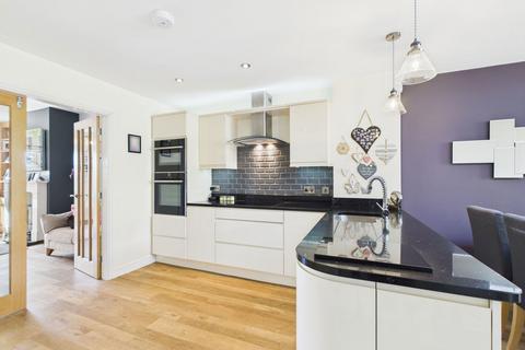 8 Canal Bank, Burscough, Ormskirk, L40 0RR