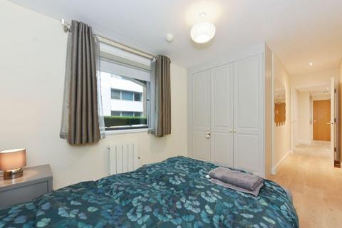 2 bedroom flat to rent, 135 Harrow Road